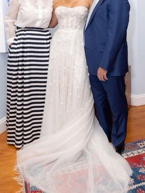 Reem Acra White Floral Beaded Tulle Wedding Dress